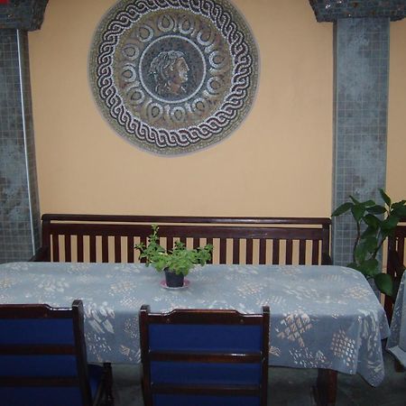 Hotel Trakart Residence Plovdiv Buitenkant foto